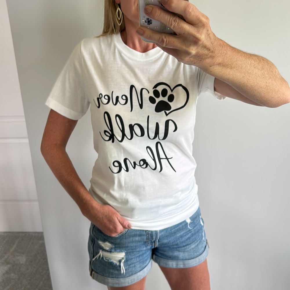 ‘Never Walk Alone’ Short Sleeve Graphic Tee